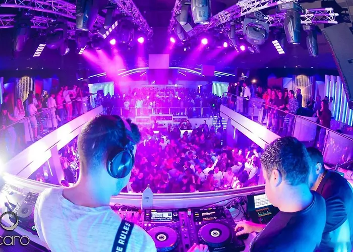 En Conil Cerca De Playa Y Centro